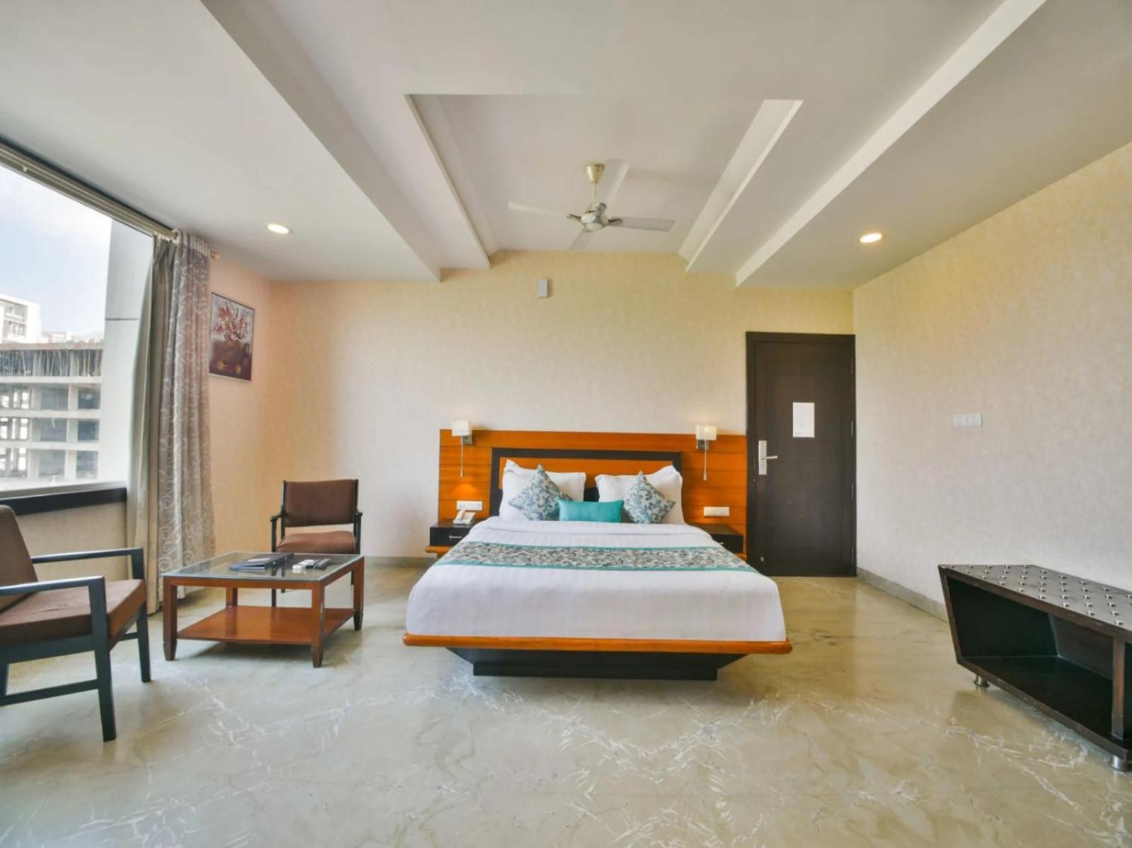 Hotel Yois Udaipur Luaran gambar